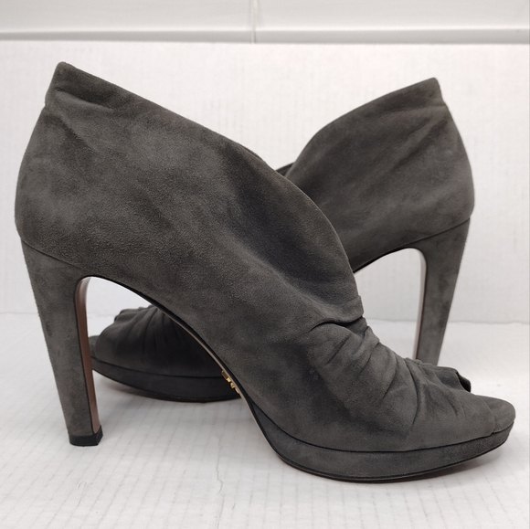 Prada Women's Gray Suede Open Toe High Slender Heel Slip On Heels Sz 10 - Picture 7 of 15